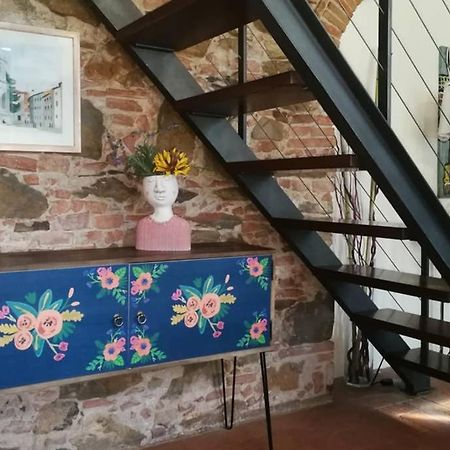 La Dimora Di Kinzica Apartment Pisa Bagian luar foto