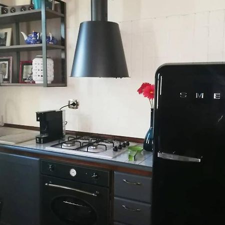 La Dimora Di Kinzica Apartment Pisa Bagian luar foto