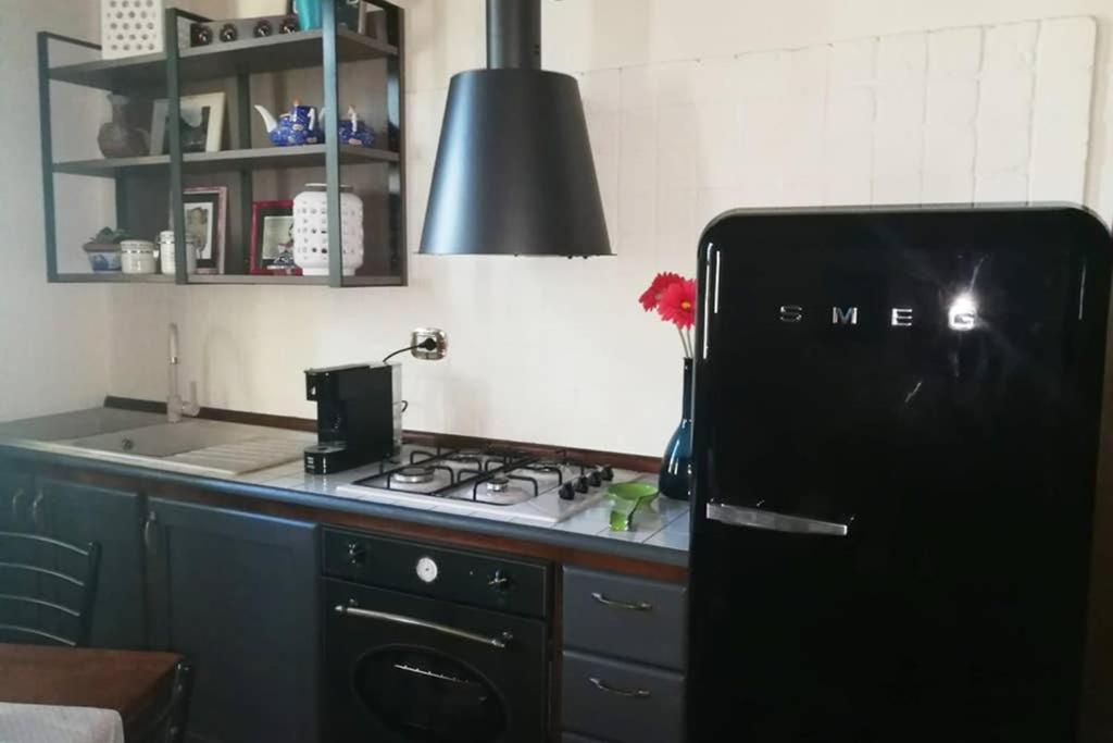 La Dimora Di Kinzica Apartment Pisa Bagian luar foto