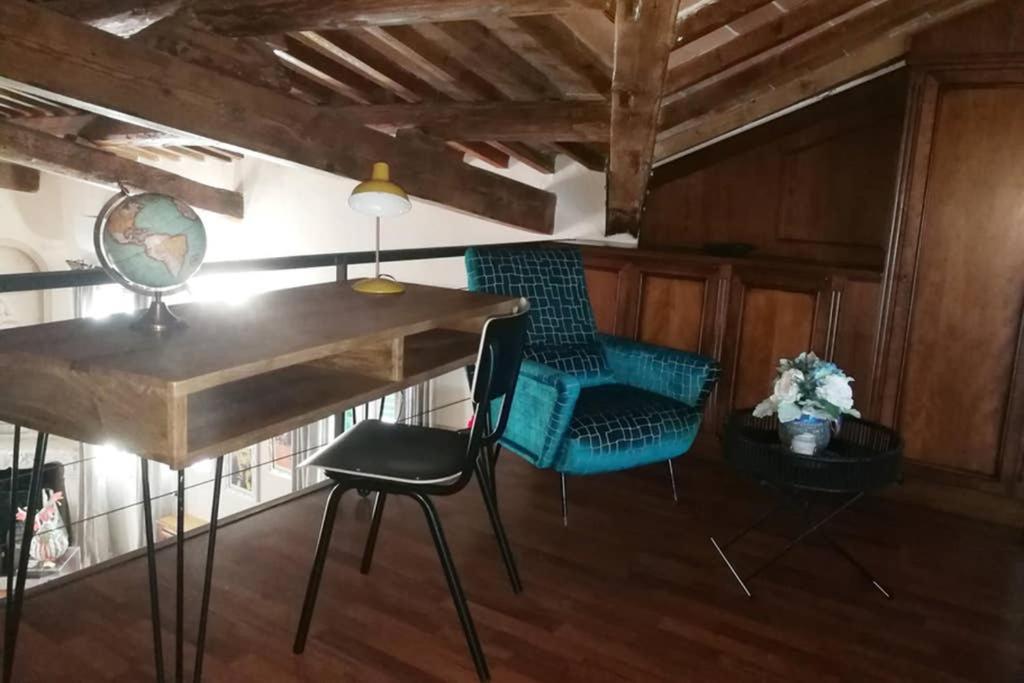La Dimora Di Kinzica Apartment Pisa Bagian luar foto