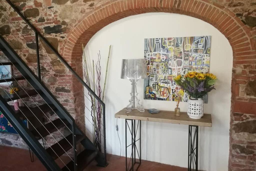 La Dimora Di Kinzica Apartment Pisa Bagian luar foto